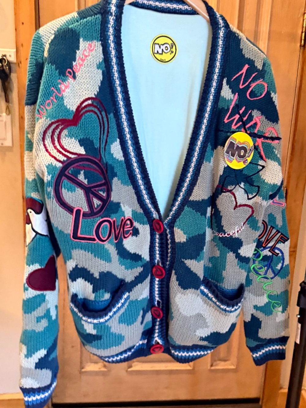 NWT- NO! JEANS WORLD PEACE CAMO CARDIGAN EMBROIDERED PEACE LOVE NO WAR- SIZE 4/S